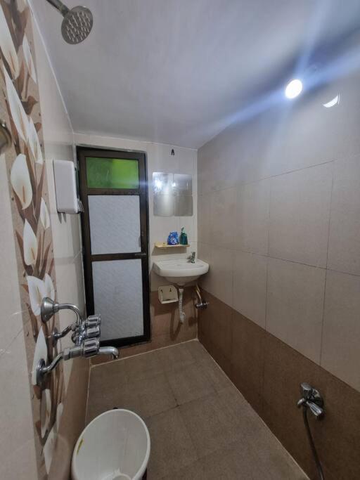 Tranquil - 1bhk - Walk Away From Carter Road * Mumbai