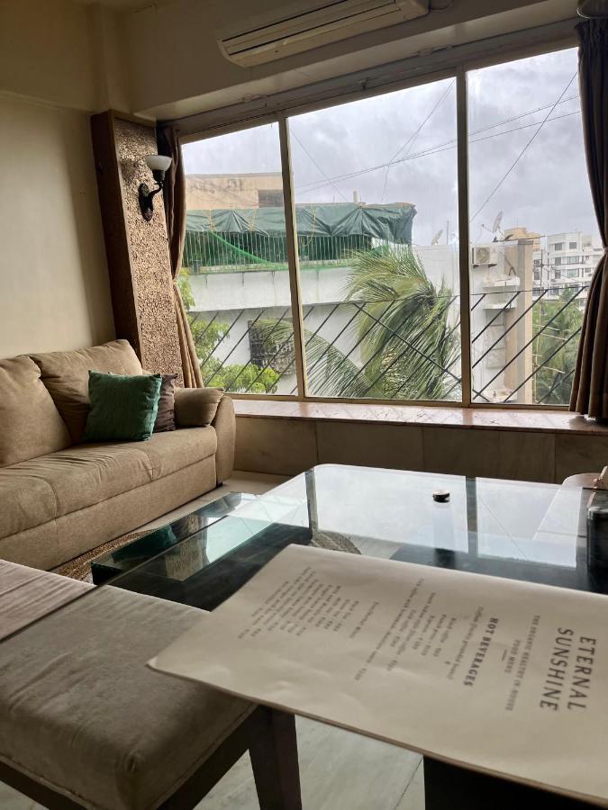 Eternal Sunshine - The Sea View En-suite *