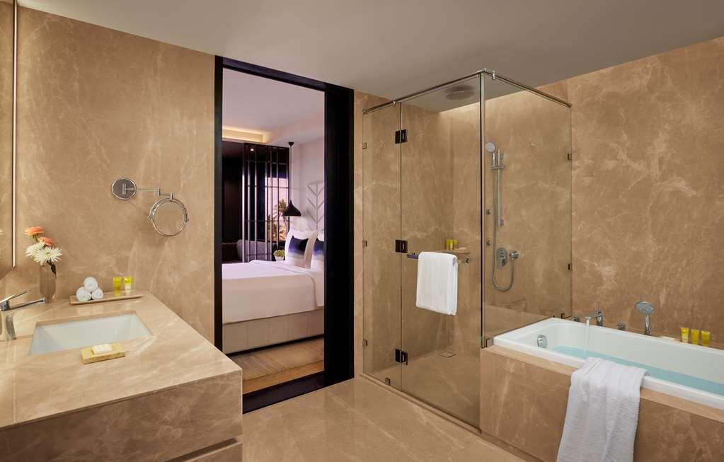 Hyatt Centric Juhu *