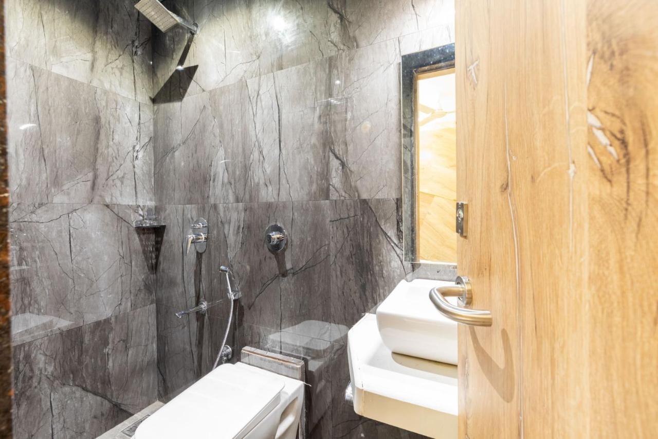 O Near International Airport Hotel 3*