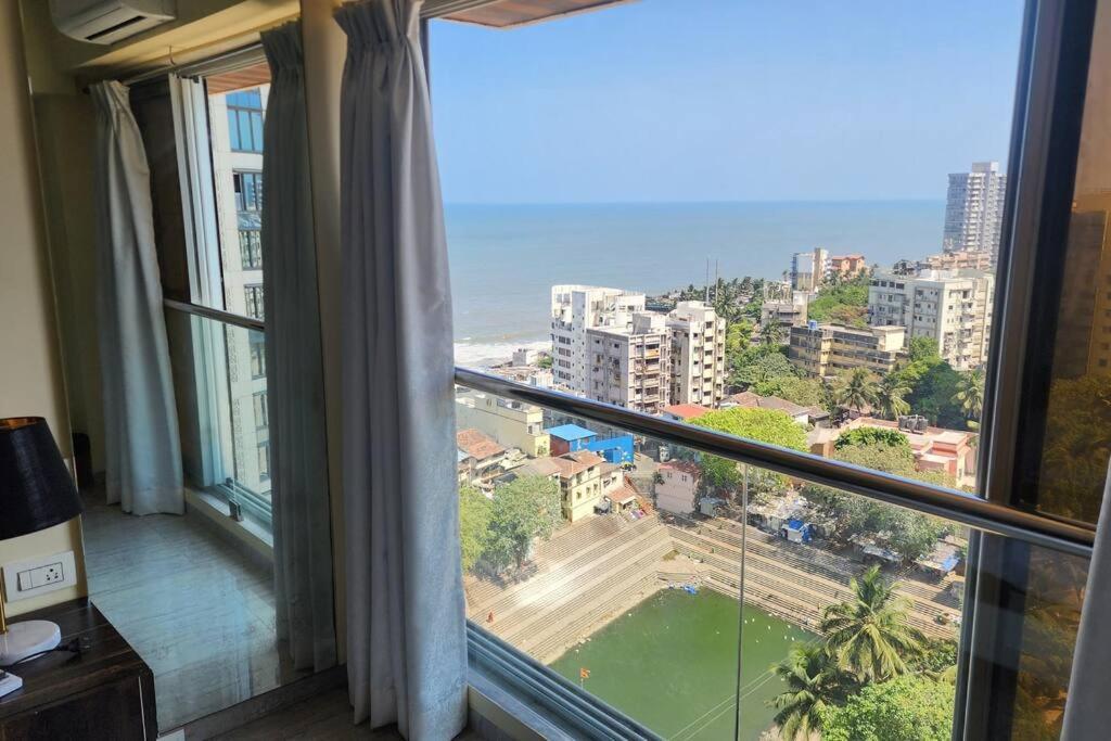 Ocean View Luxury Designer Apartment *