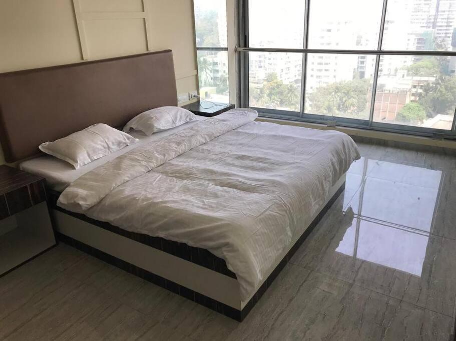 Ocean View Luxury Designer * Mumbai
