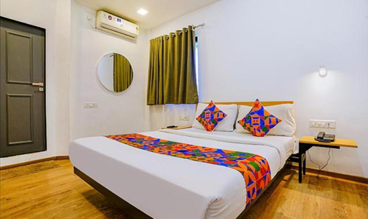 Hotel Fabexpress Hgy Residency