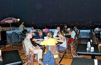 Harbour View Colaba Hotel 3*