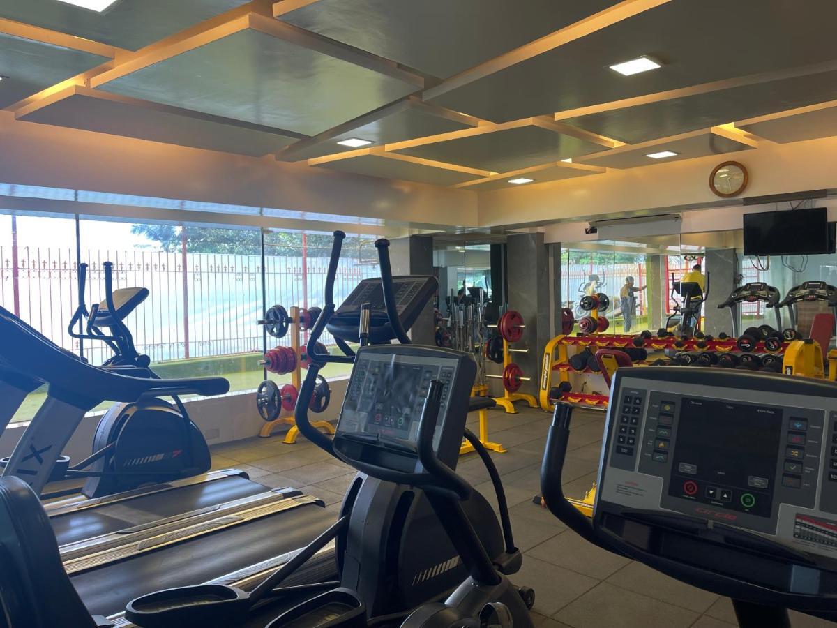 Home2 Renaissance Club Hotel 4*