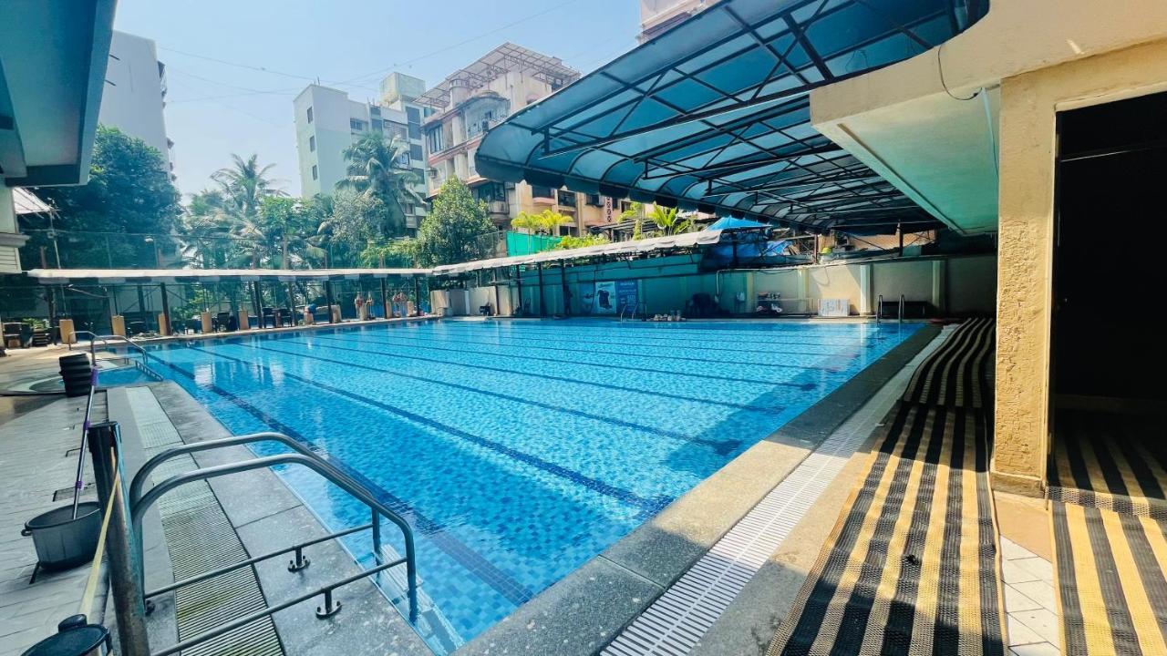 Home2 Renaissance Club Hotel Mumbai