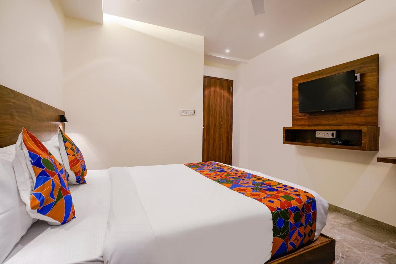 Hotel Fabhotel Antlers Mumbai