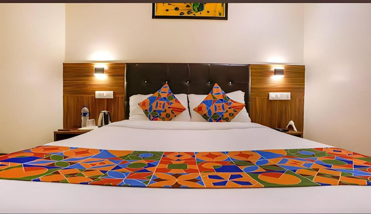 Deluxe Residency Nr- International Airport *