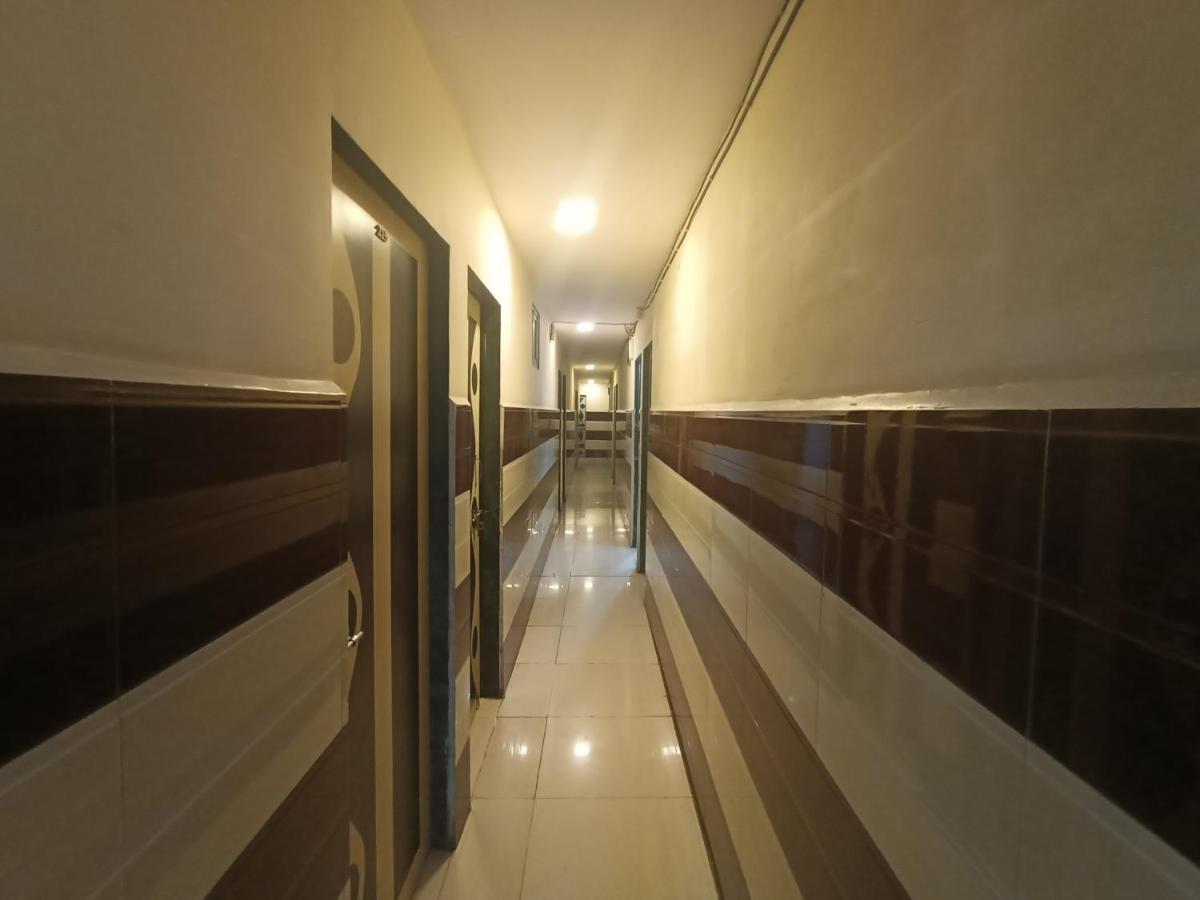 Ovo Residency Near Masjid Bunder Railway Station