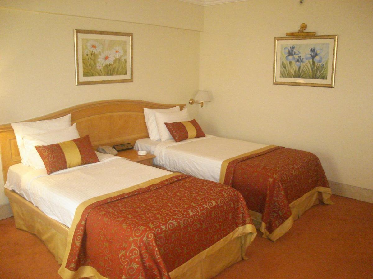 Ramada Plaza By Wyndham Palm Grove 5* Mumbai