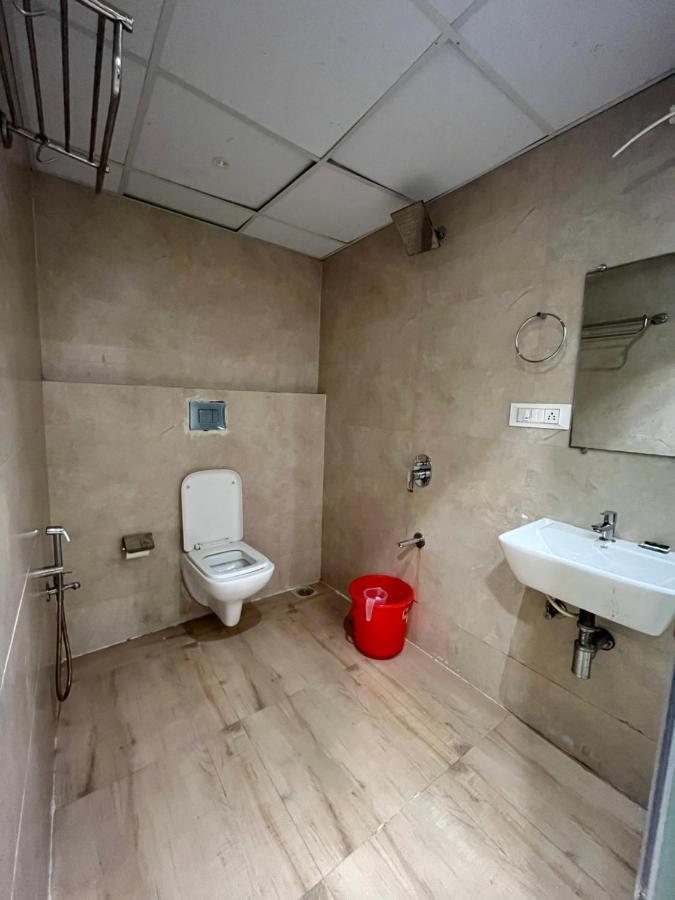 Hotel Wind Flower Regency - Near Kokilaben Hospital 3*