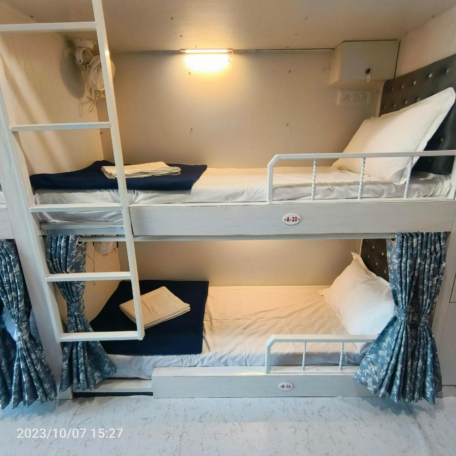 Albergue Marol Metro Bombaim