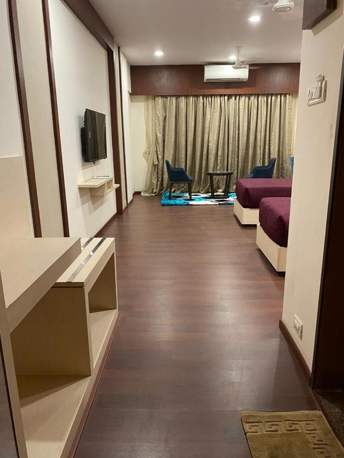 Hotel Swamiraj 4*