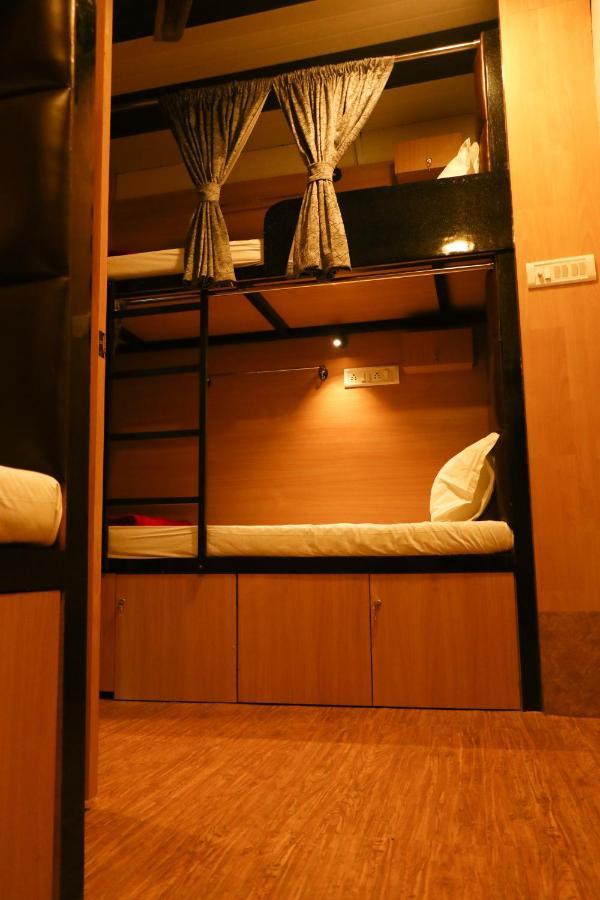 Condo Hub *
