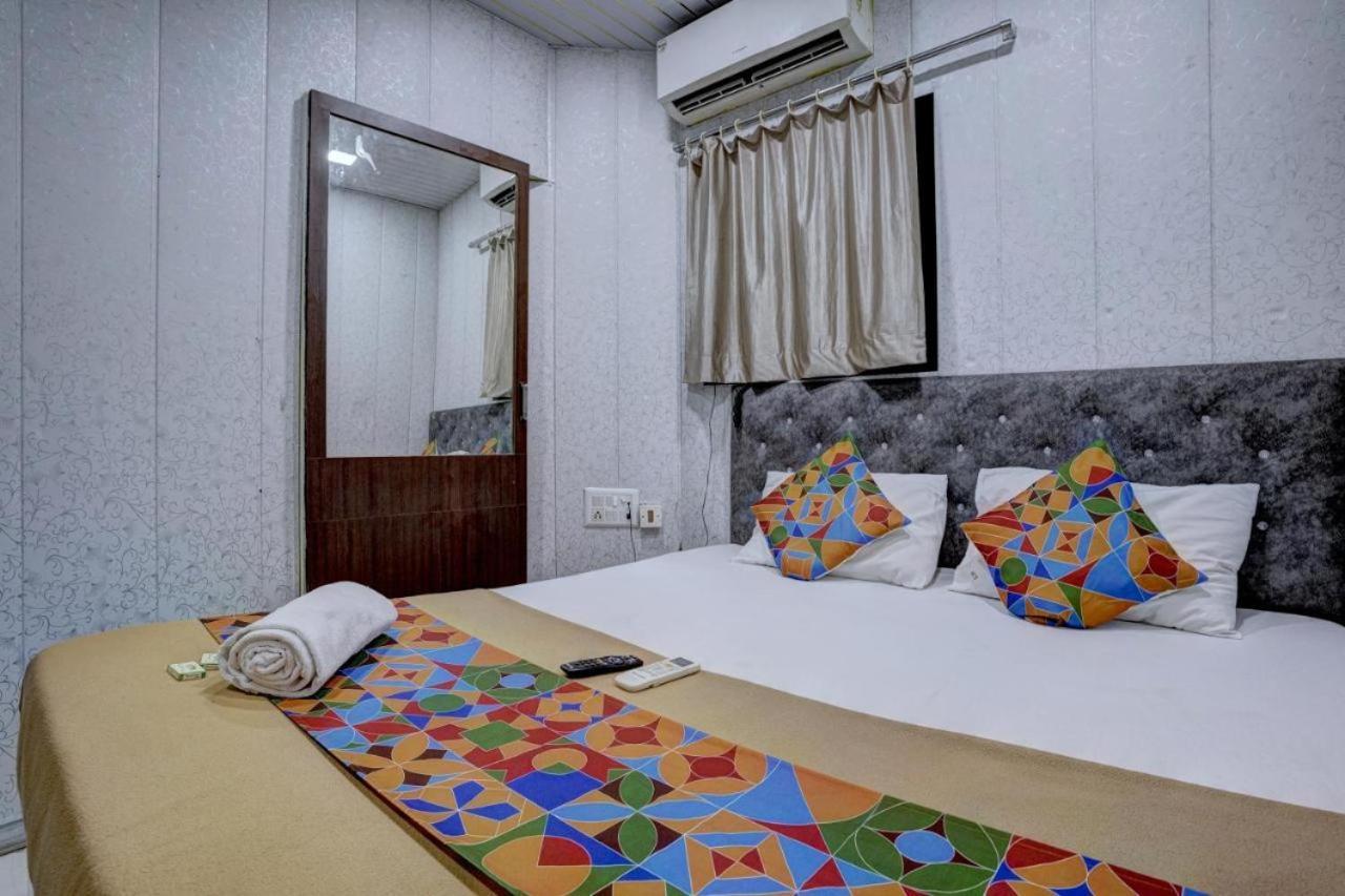Hotel Maroshi Mumbai