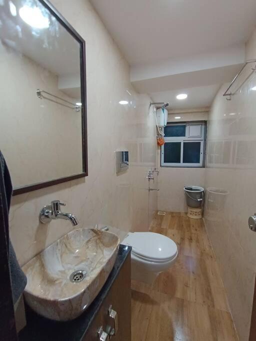 Private Studio In South Mumbai's Heart * Mumbai