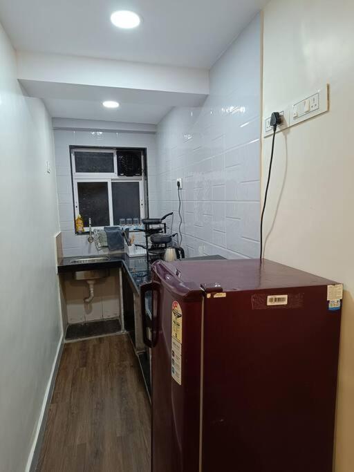Apartment Private Studio In South Mumbai's Heart *