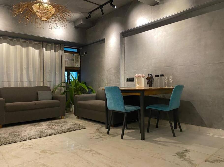 Concrete Rainforest Apartment