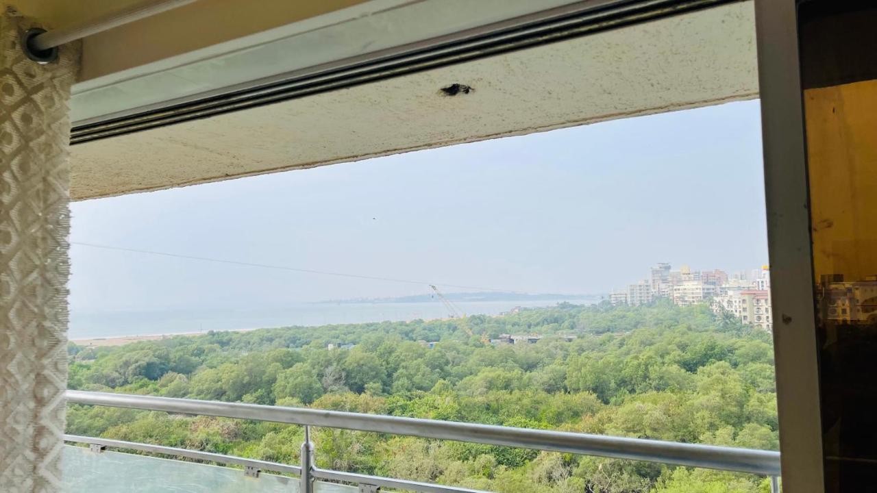 One Bedroom Apartment- Near Kokilaben Ambani Hospital, Andheri West Apartment *