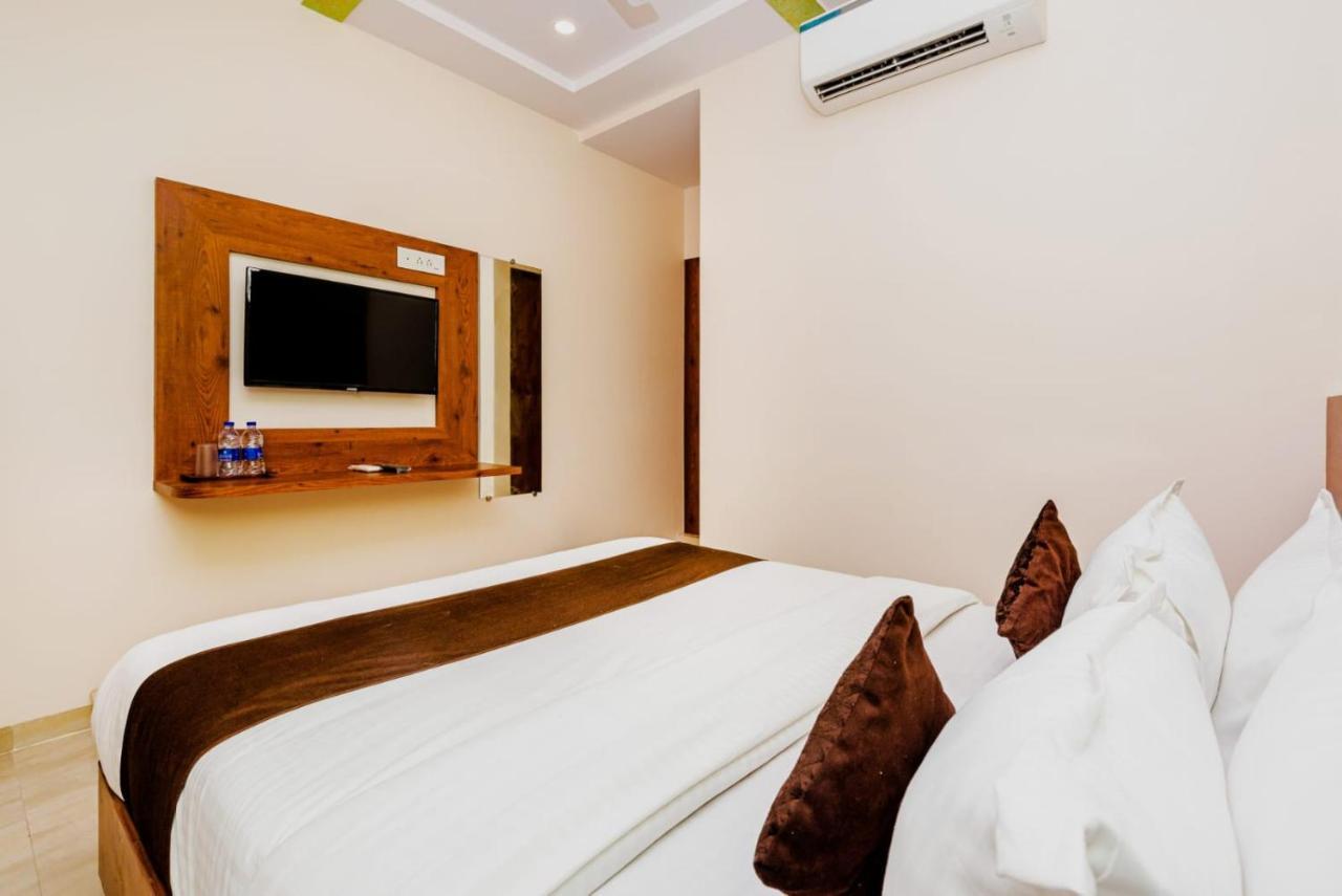 Raheja Residency Hotel