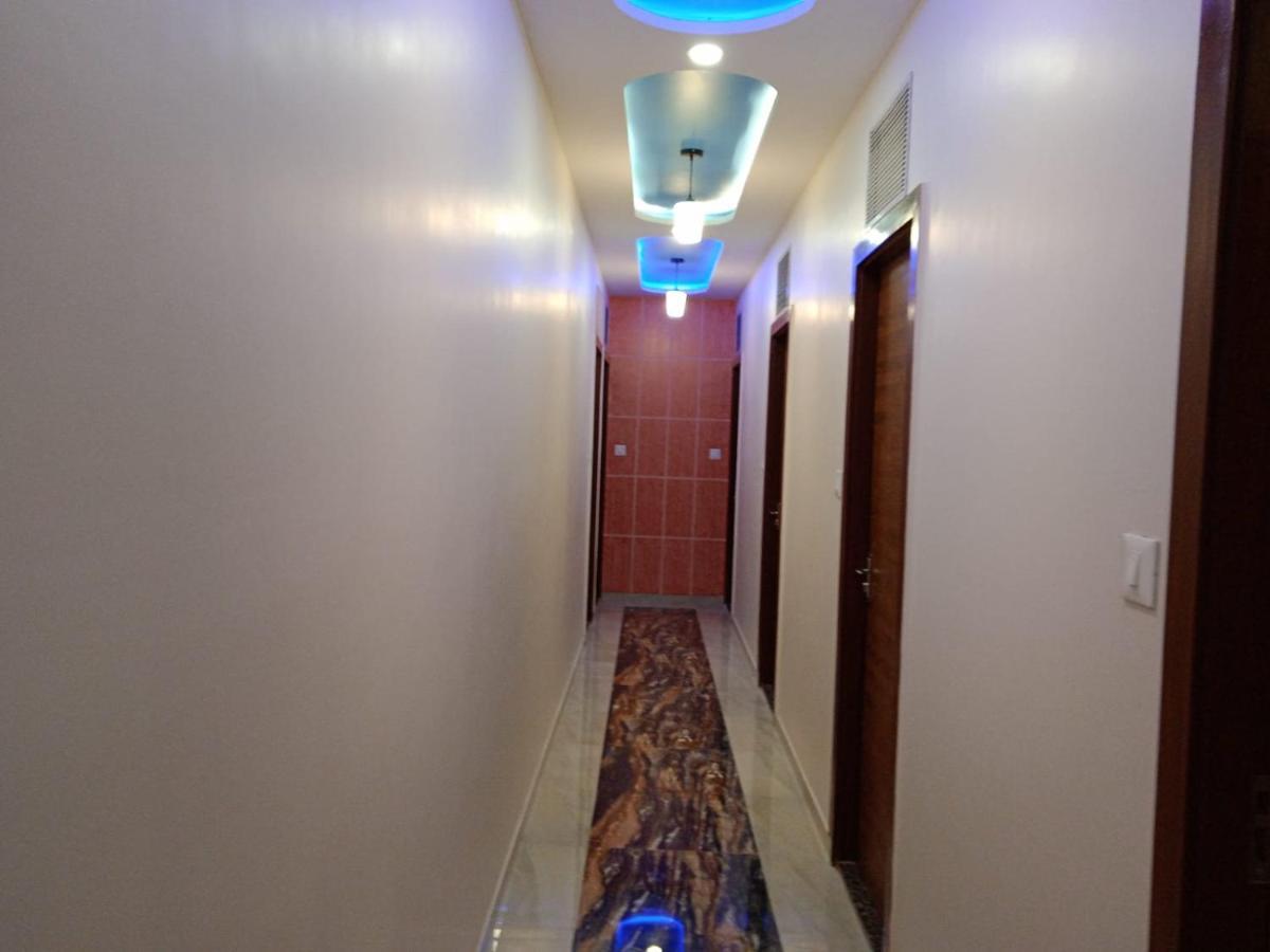 Hotel Raheja Residency 3*