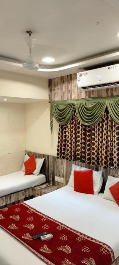 Golden Inn, Hotel