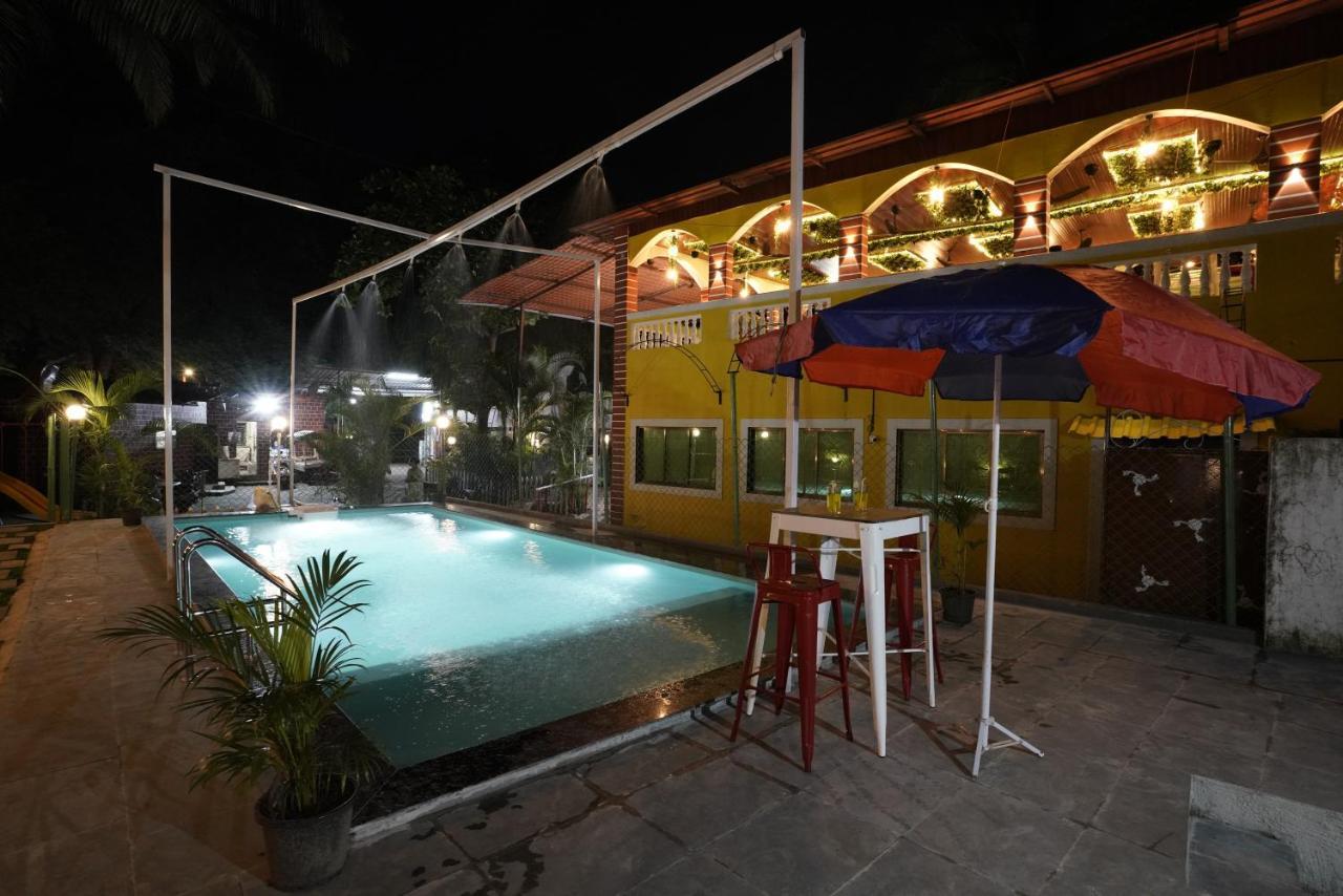Hotel Palm Springs - Gorai