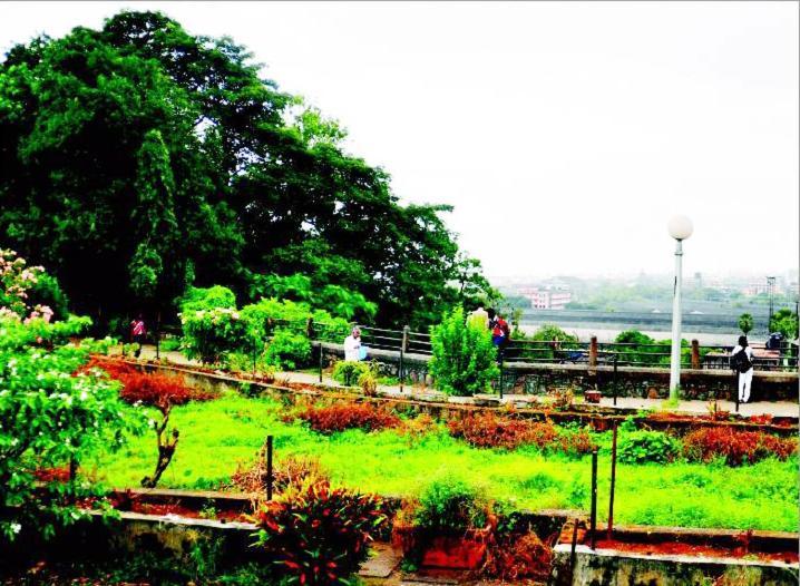 Royal Park Dockyard