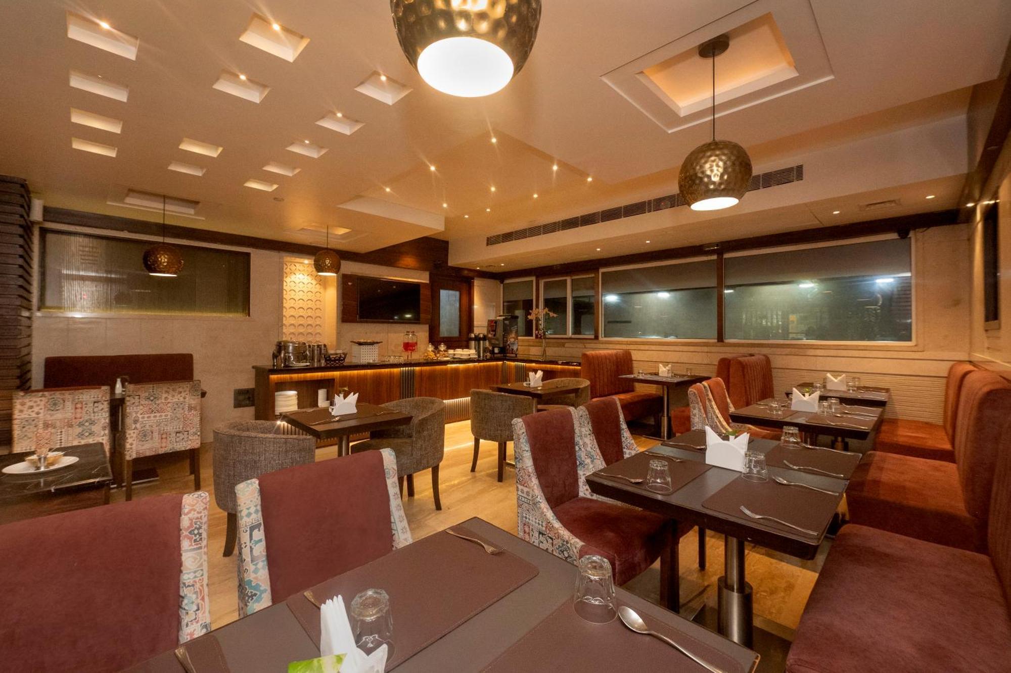 Le Grande - International Airport 3*