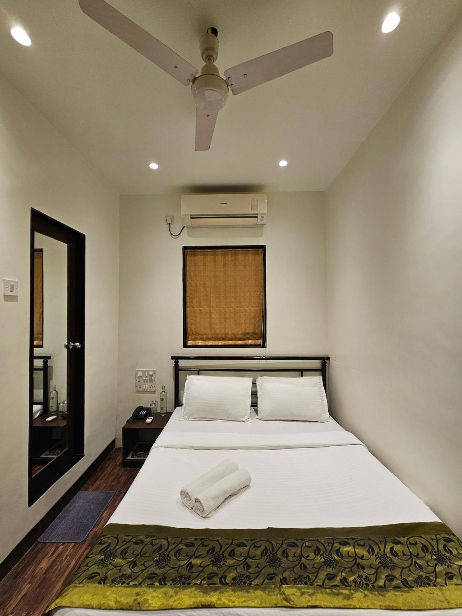 Kumkum Mumbai