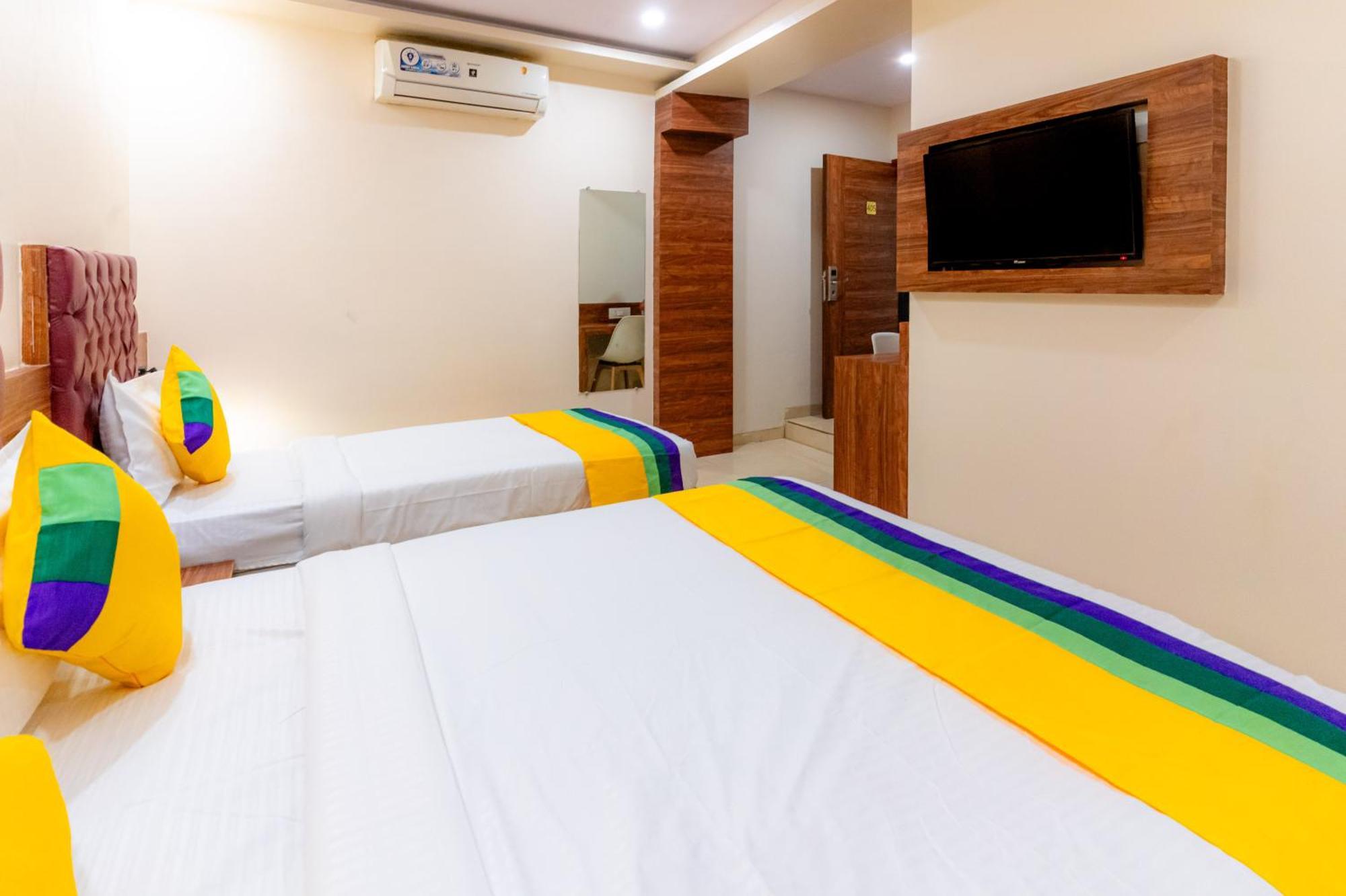 Hotel Itsy Elegant Mumbai