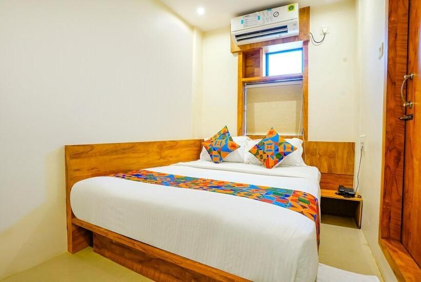 Guest house Wind Flower New Aadya International Near International Airport *