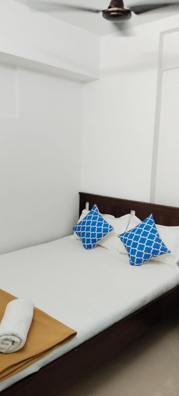 Apartment 1br In Lower Parel