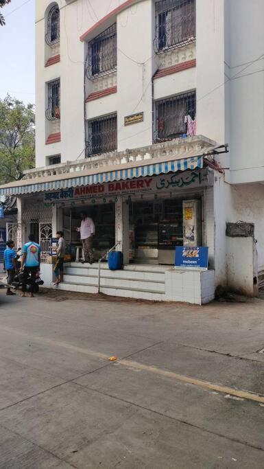 Apartment Basti 1 Chuim Village Khar West *