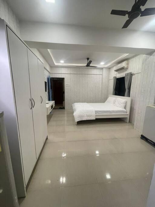 Basti 1 Chuim Village Khar West * Mumbai