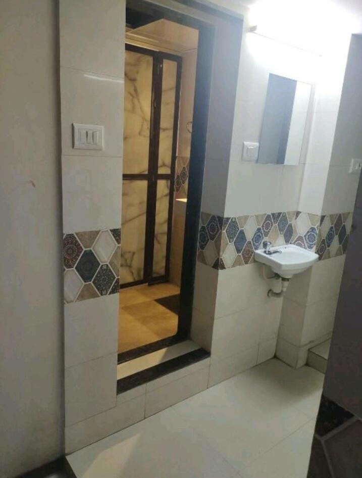Almas 24 Aircondition Bombaim