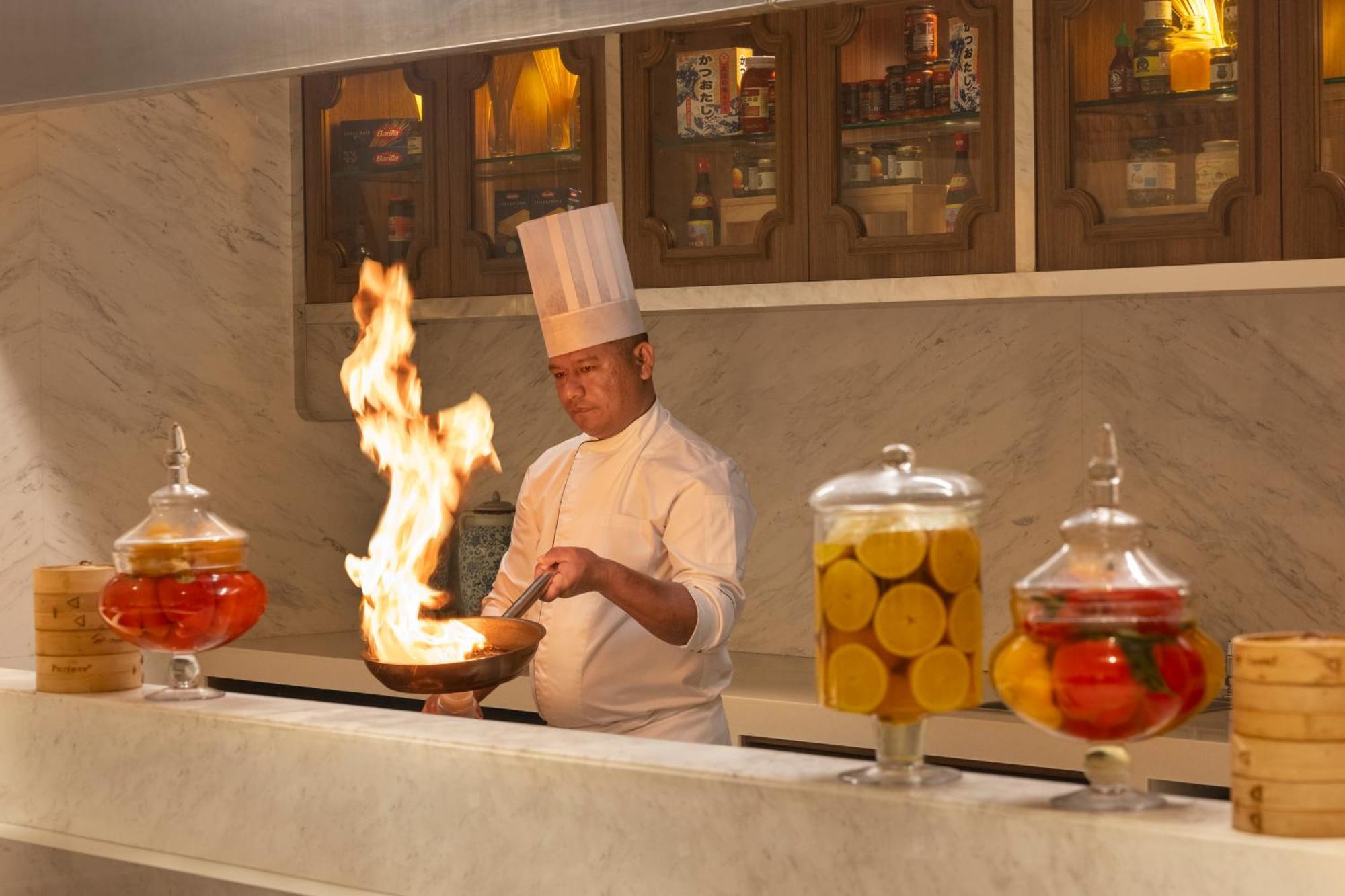 Aurika, International Airport Hotel