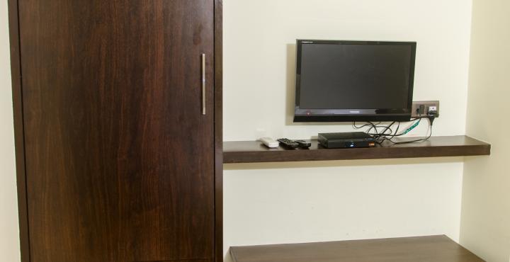 Hotel Le Grande - International Airport Mumbai
