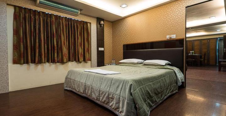 Hotel Metro Palace
