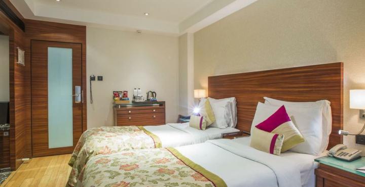 Hotel Bawa Continental Mumbai