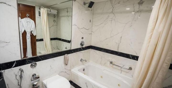 Ramada Plaza By Wyndham Palm Grove Mumbai