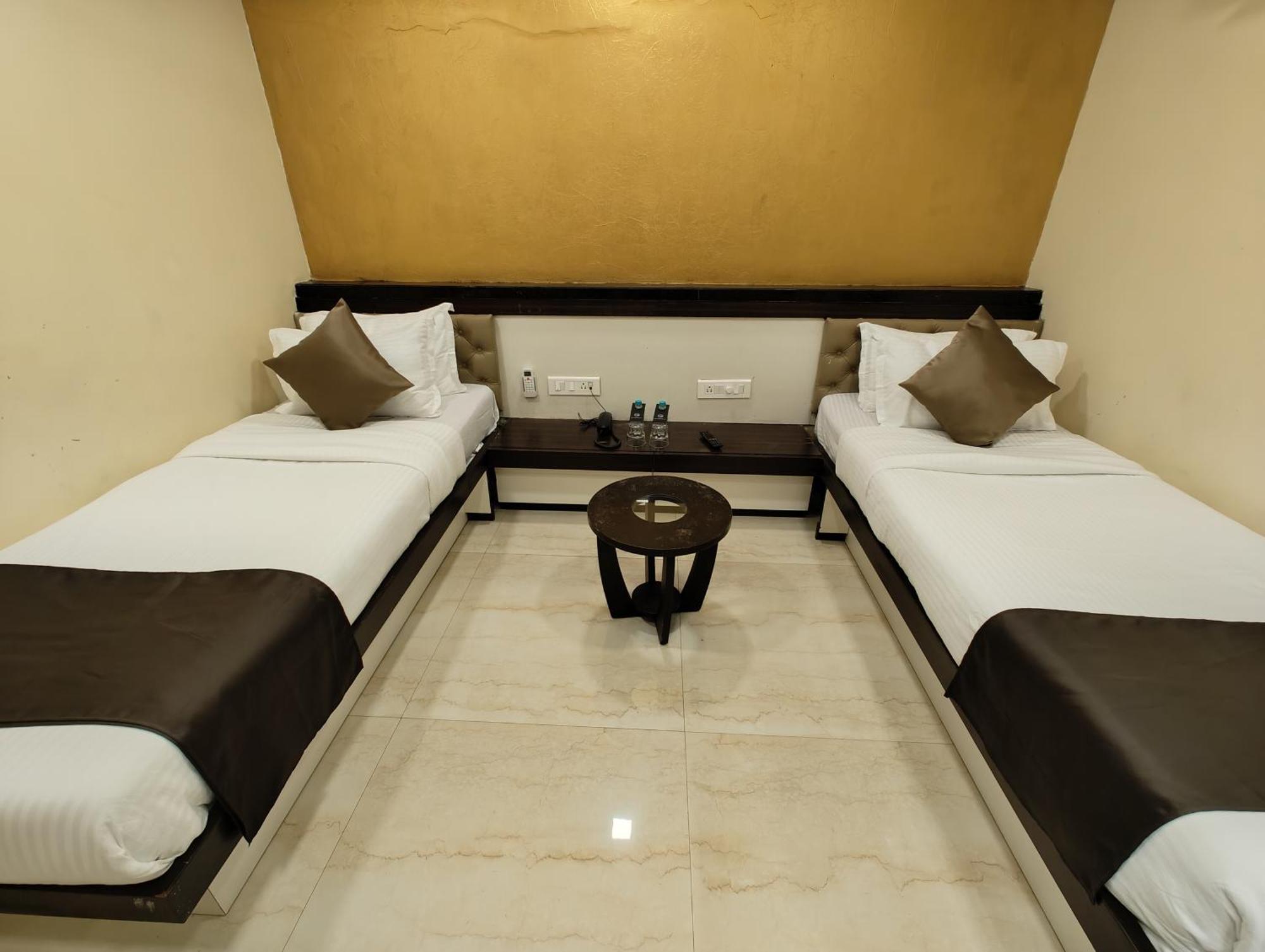 Hotel The Majlis - Colaba Mumbai