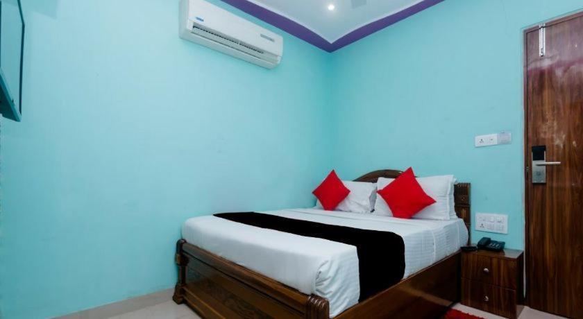 Guest house Wind Flower New Aadya International Near International Airport