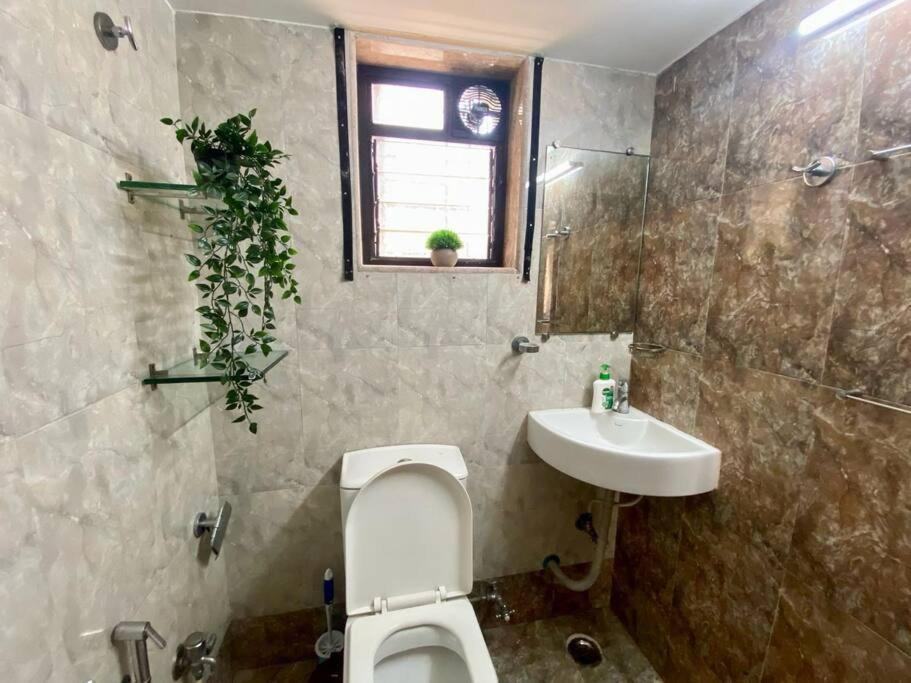Simon Lydia 5 - A Sunlit Charm In Bandra, Pali Village By Connekt Homes Apartamento *