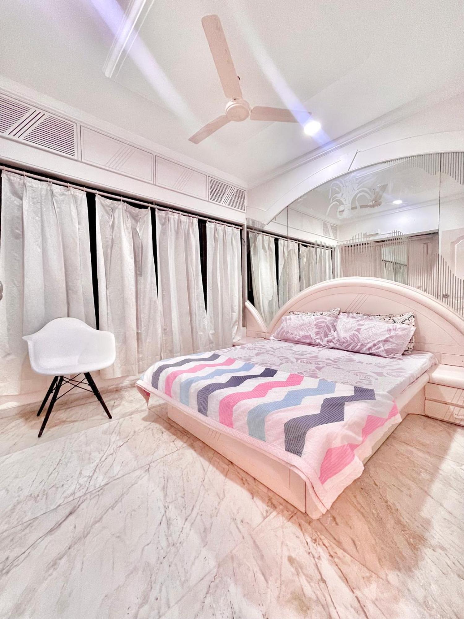 Luxurious With Love