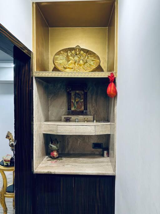 Gold Palace 3 Bedroom Hall Apartment