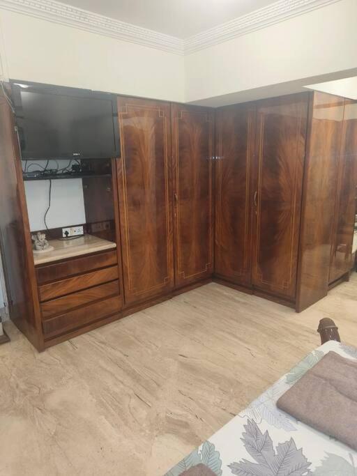 Gold Palace 3 Bedroom Hall *