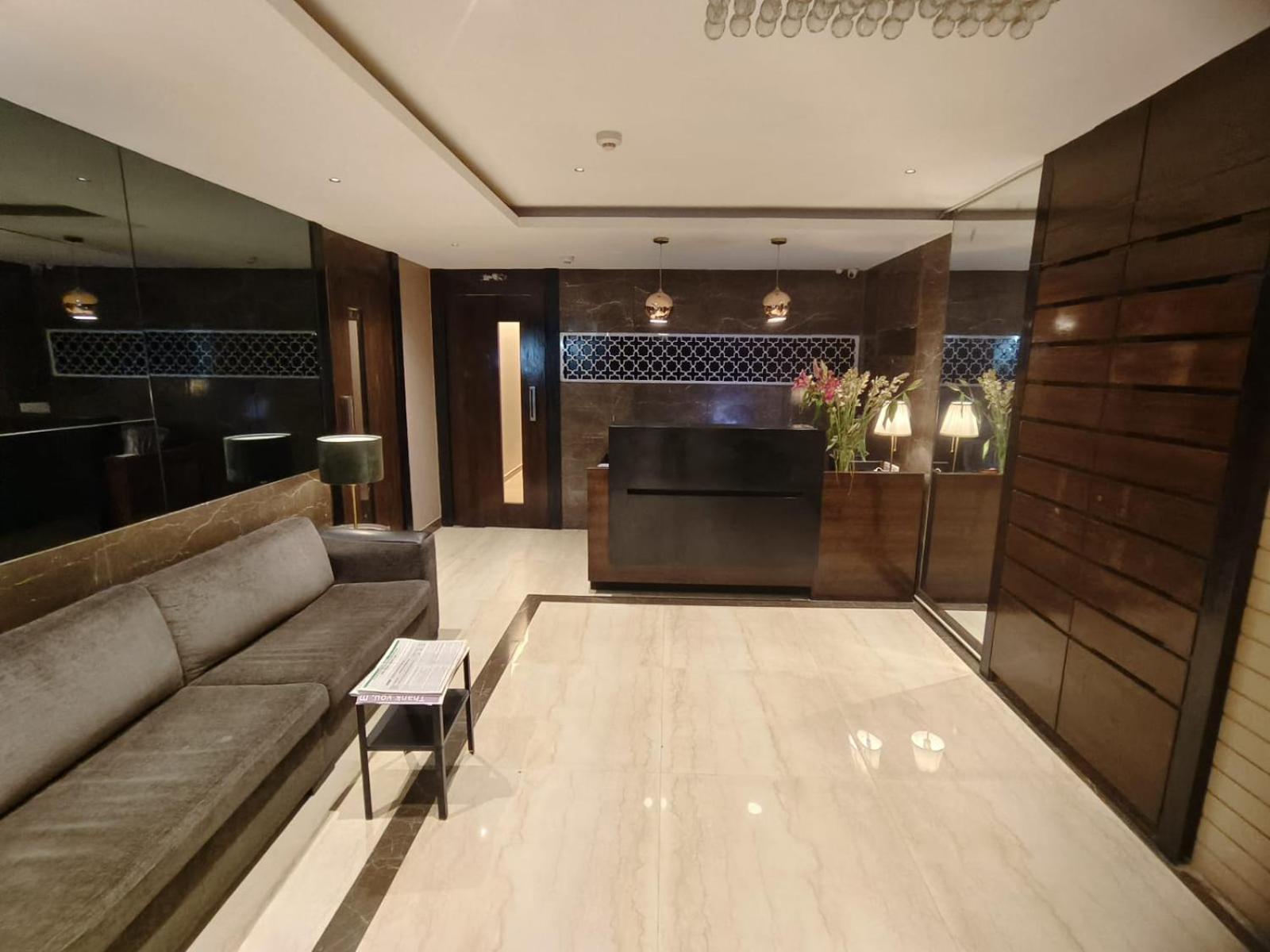 The Majlis - Colaba Mumbai