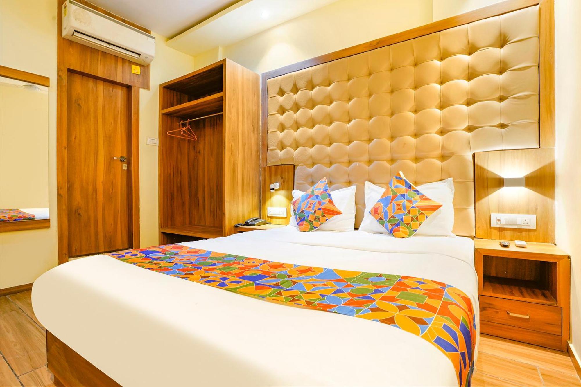 Hotel Fabhotel Cozy - Nr International Airport