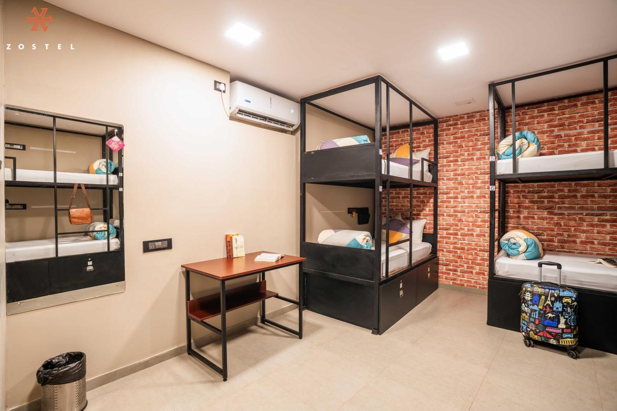 Hostel Zostel